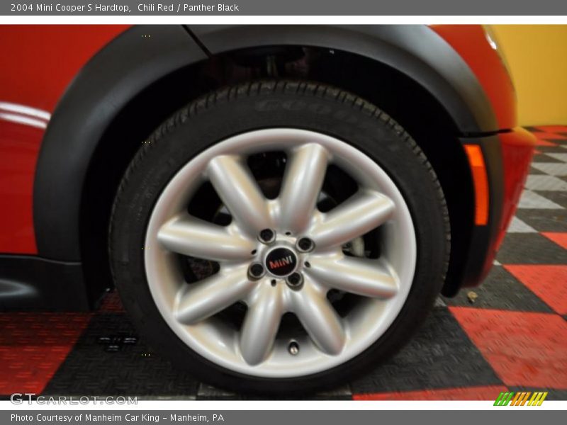 Chili Red / Panther Black 2004 Mini Cooper S Hardtop