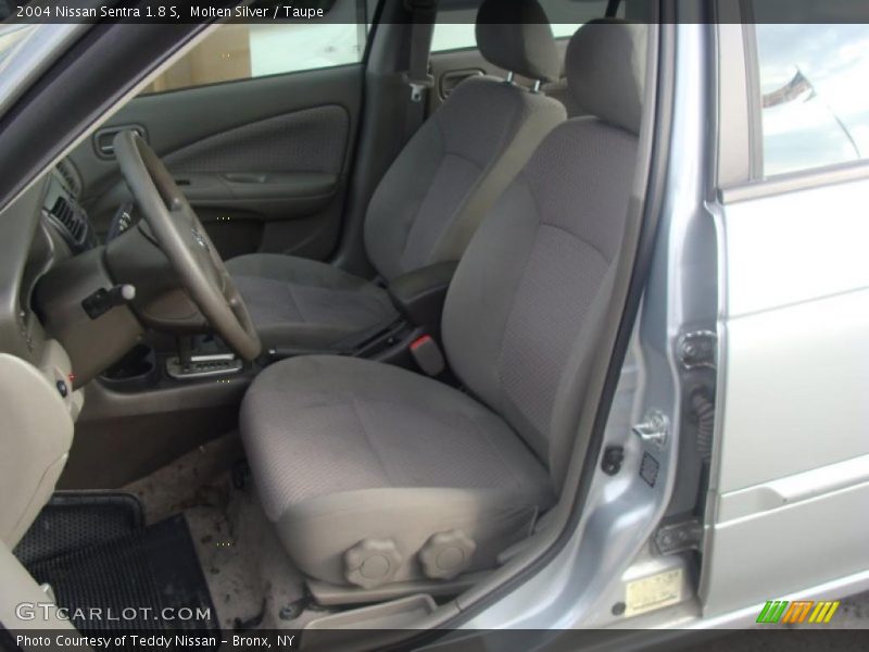 Molten Silver / Taupe 2004 Nissan Sentra 1.8 S
