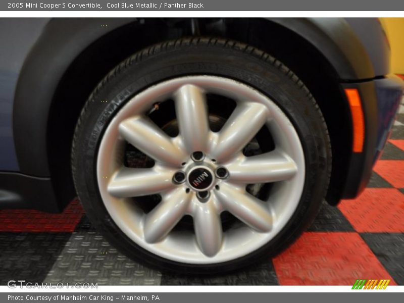Cool Blue Metallic / Panther Black 2005 Mini Cooper S Convertible