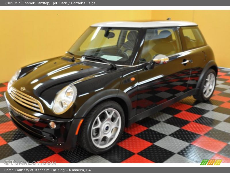 Jet Black / Cordoba Beige 2005 Mini Cooper Hardtop