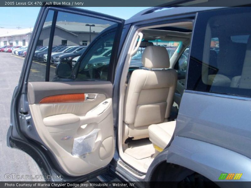 Ash Blue Mica / Ivory 2005 Lexus GX 470