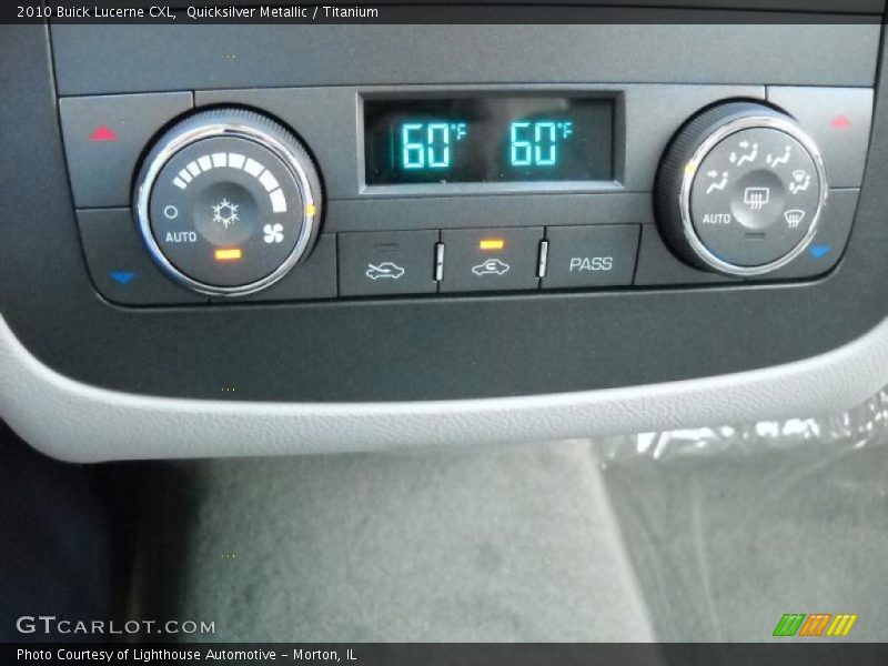 Quicksilver Metallic / Titanium 2010 Buick Lucerne CXL