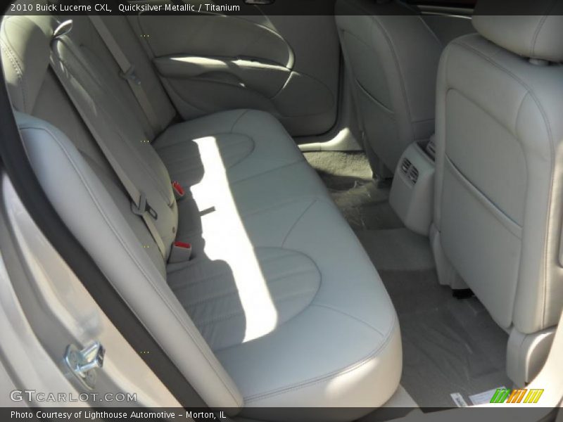 Quicksilver Metallic / Titanium 2010 Buick Lucerne CXL