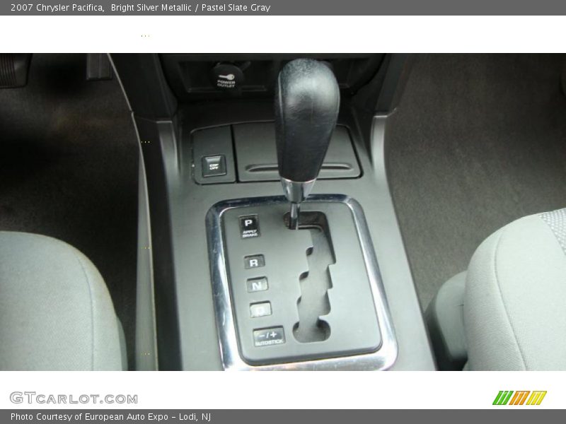 Bright Silver Metallic / Pastel Slate Gray 2007 Chrysler Pacifica