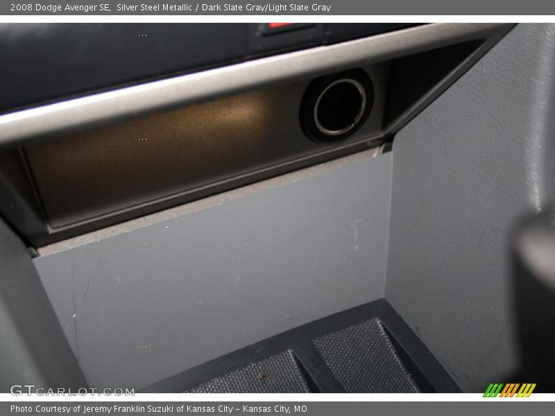 Silver Steel Metallic / Dark Slate Gray/Light Slate Gray 2008 Dodge Avenger SE