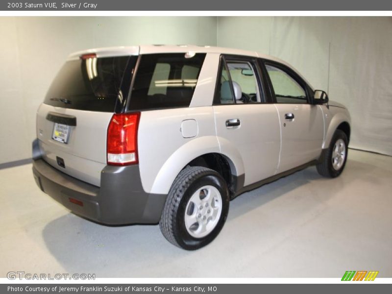 Silver / Gray 2003 Saturn VUE