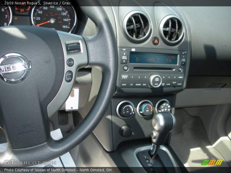 Silver Ice / Gray 2009 Nissan Rogue S
