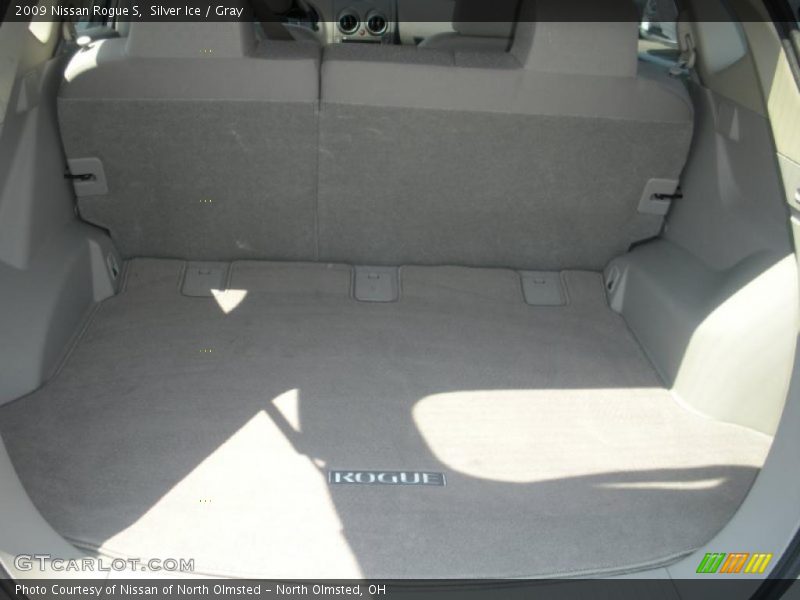Silver Ice / Gray 2009 Nissan Rogue S