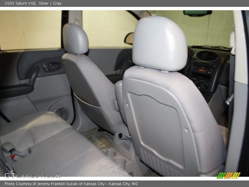 Silver / Gray 2003 Saturn VUE
