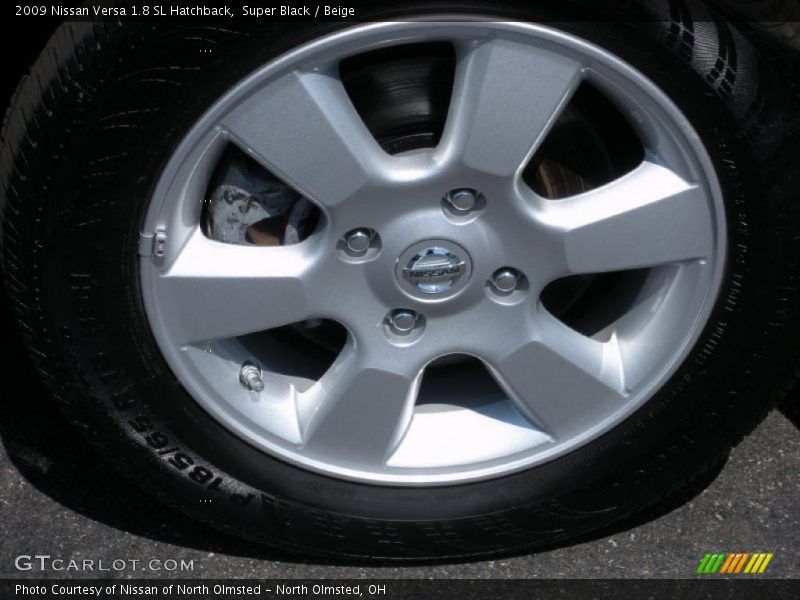 Super Black / Beige 2009 Nissan Versa 1.8 SL Hatchback