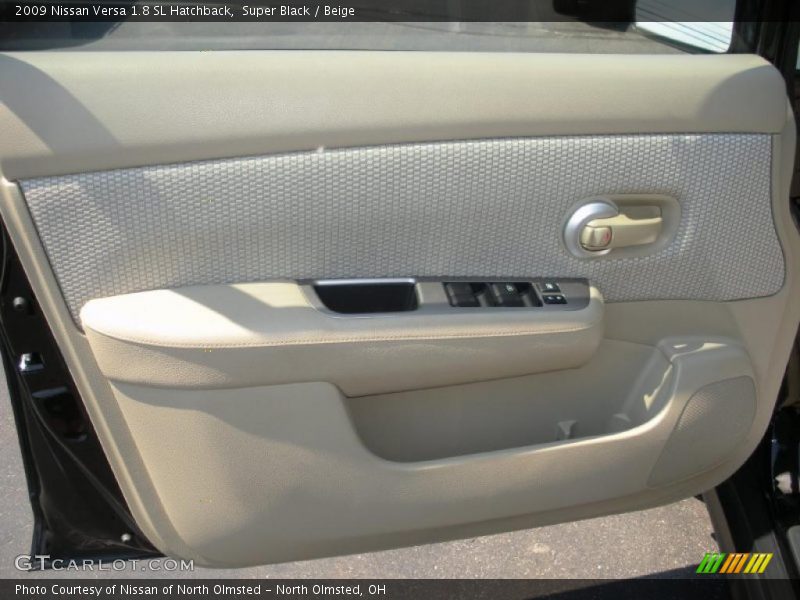 Super Black / Beige 2009 Nissan Versa 1.8 SL Hatchback