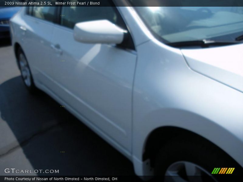 Winter Frost Pearl / Blond 2009 Nissan Altima 2.5 SL