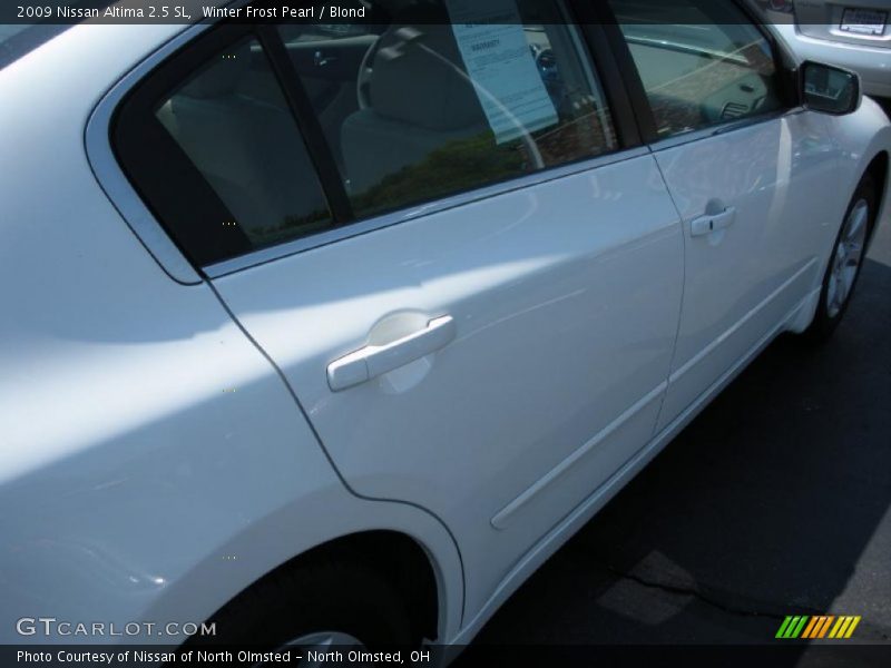 Winter Frost Pearl / Blond 2009 Nissan Altima 2.5 SL