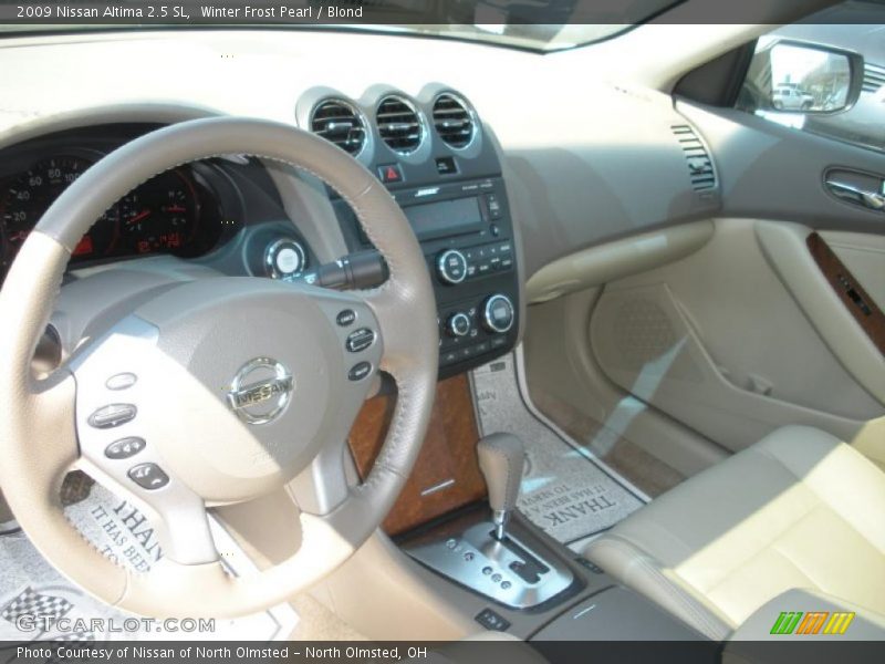 Winter Frost Pearl / Blond 2009 Nissan Altima 2.5 SL