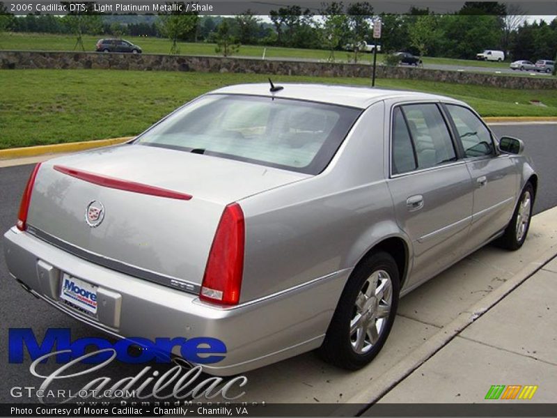 Light Platinum Metallic / Shale 2006 Cadillac DTS