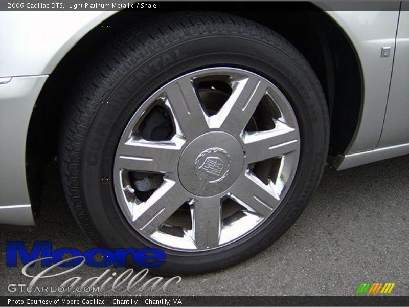 Light Platinum Metallic / Shale 2006 Cadillac DTS