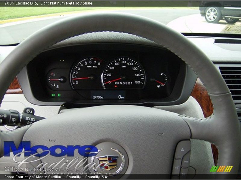 Light Platinum Metallic / Shale 2006 Cadillac DTS