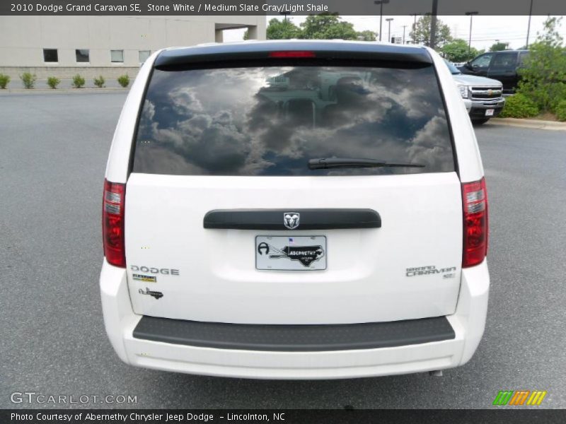 Stone White / Medium Slate Gray/Light Shale 2010 Dodge Grand Caravan SE
