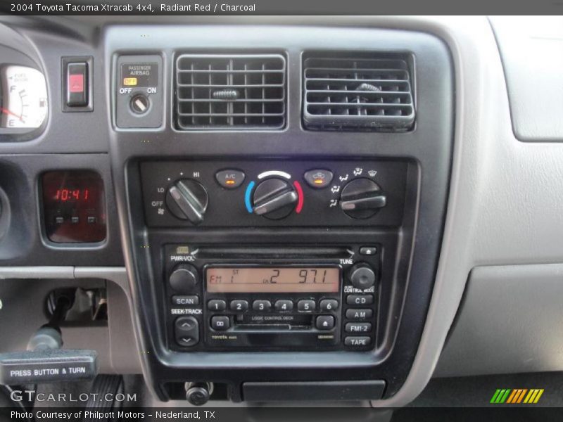 Radiant Red / Charcoal 2004 Toyota Tacoma Xtracab 4x4