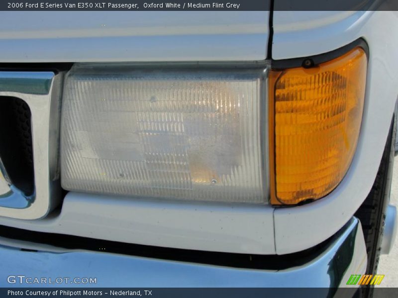 Oxford White / Medium Flint Grey 2006 Ford E Series Van E350 XLT Passenger