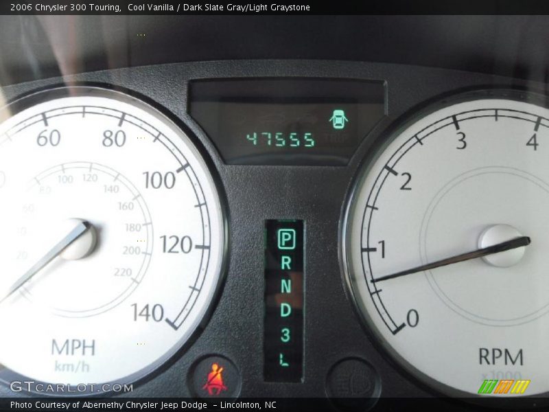 Cool Vanilla / Dark Slate Gray/Light Graystone 2006 Chrysler 300 Touring