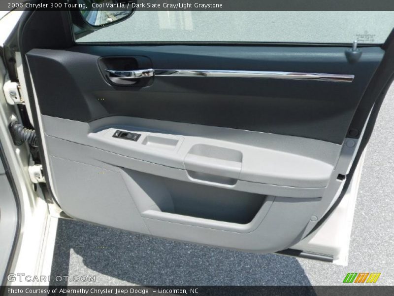 Cool Vanilla / Dark Slate Gray/Light Graystone 2006 Chrysler 300 Touring