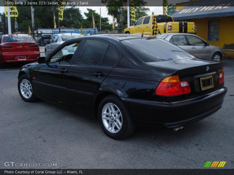 Jet Black / Sand 2000 BMW 3 Series 323i Sedan