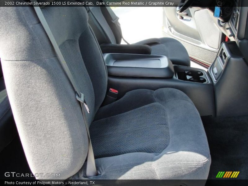 Dark Carmine Red Metallic / Graphite Gray 2002 Chevrolet Silverado 1500 LS Extended Cab