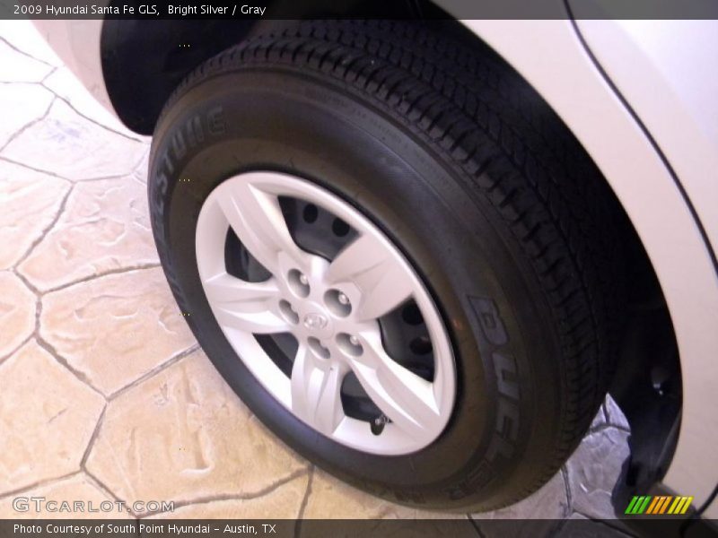 Bright Silver / Gray 2009 Hyundai Santa Fe GLS