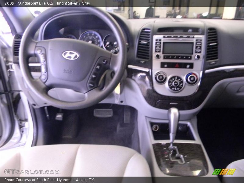 Bright Silver / Gray 2009 Hyundai Santa Fe GLS