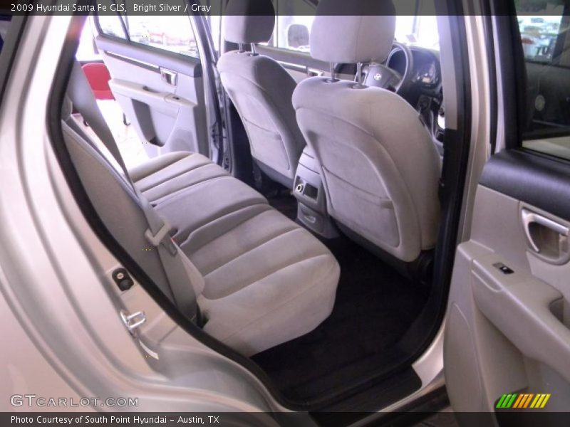 Bright Silver / Gray 2009 Hyundai Santa Fe GLS