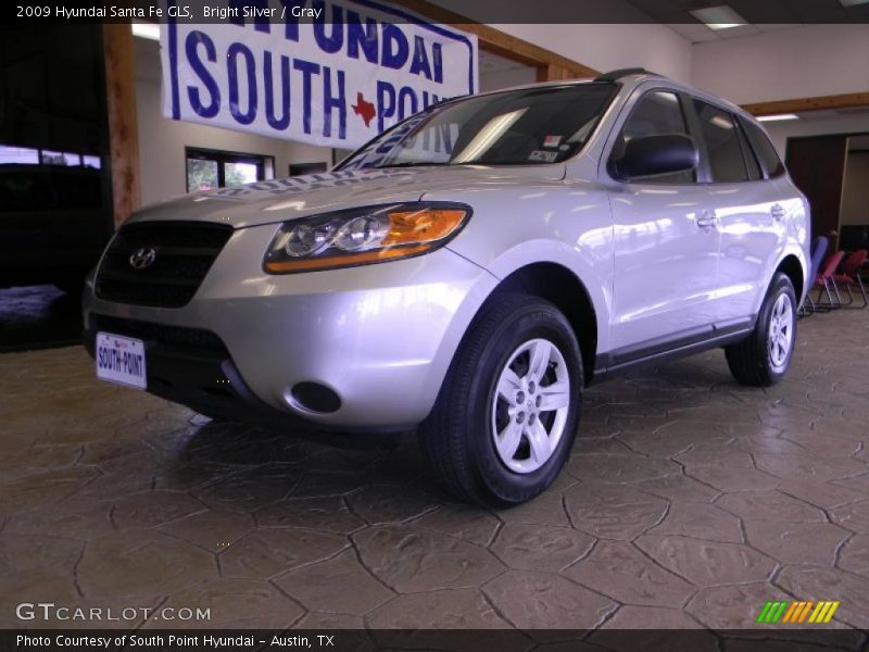 Bright Silver / Gray 2009 Hyundai Santa Fe GLS