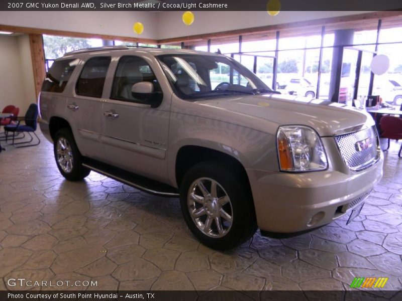 Silver Birch Metallic / Cocoa/Light Cashmere 2007 GMC Yukon Denali AWD