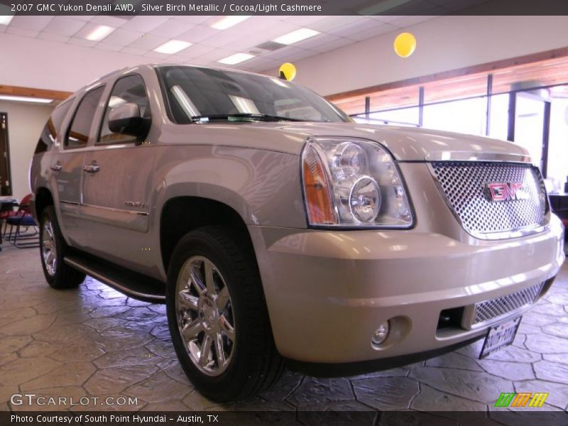 Silver Birch Metallic / Cocoa/Light Cashmere 2007 GMC Yukon Denali AWD