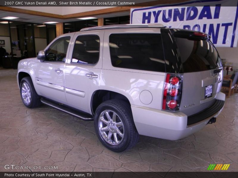 Silver Birch Metallic / Cocoa/Light Cashmere 2007 GMC Yukon Denali AWD