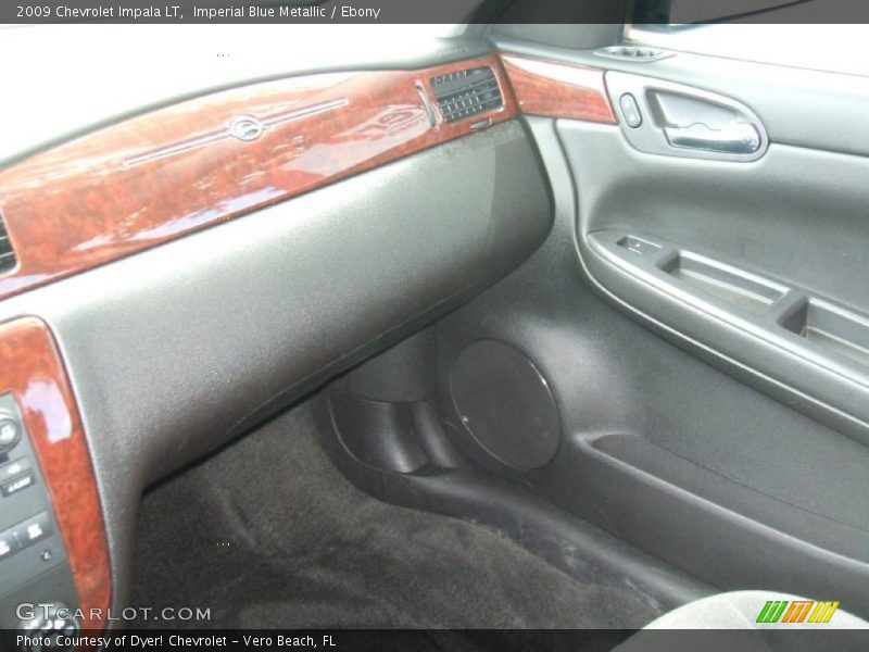 Imperial Blue Metallic / Ebony 2009 Chevrolet Impala LT