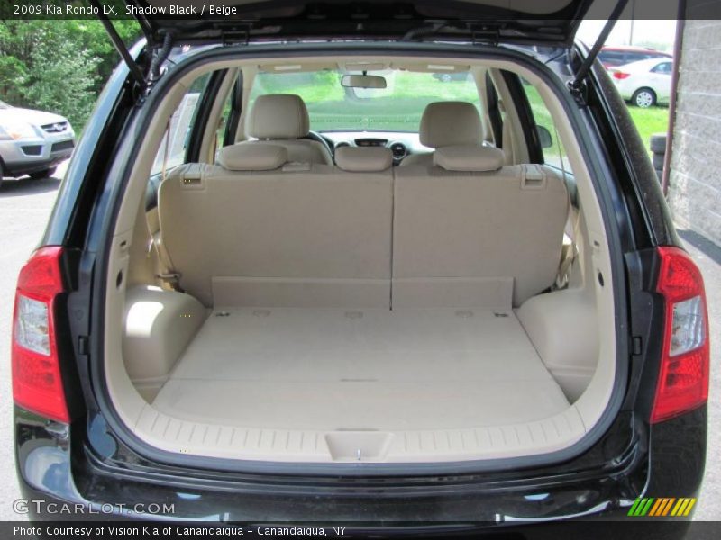 Shadow Black / Beige 2009 Kia Rondo LX