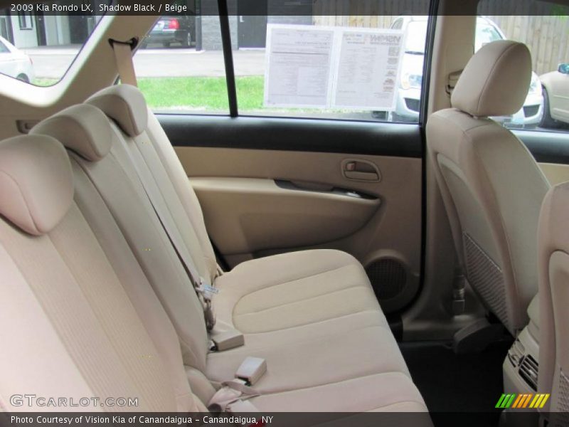 Shadow Black / Beige 2009 Kia Rondo LX