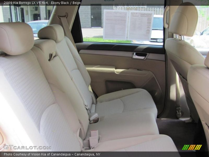 Ebony Black / Beige 2009 Kia Borrego LX V6 4x4