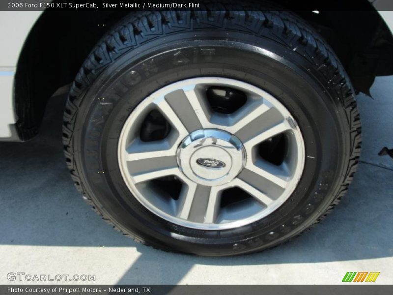 Silver Metallic / Medium/Dark Flint 2006 Ford F150 XLT SuperCab