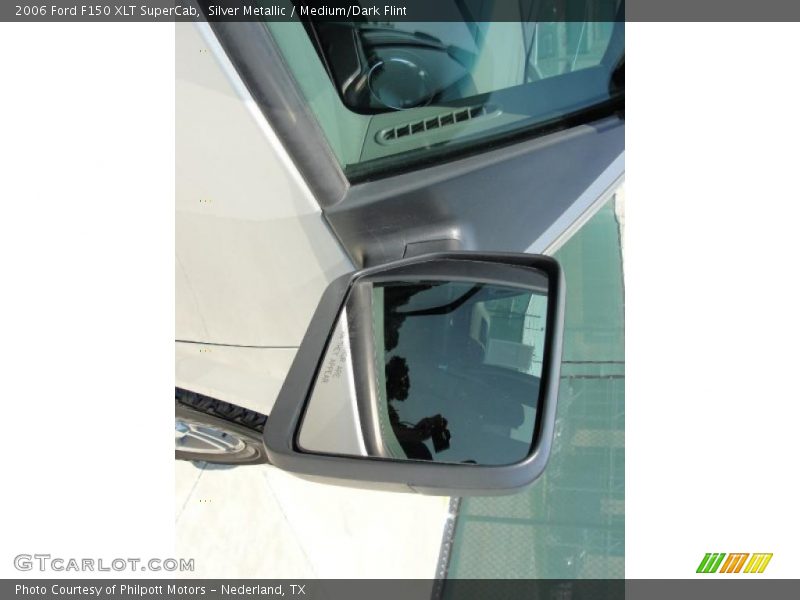 Silver Metallic / Medium/Dark Flint 2006 Ford F150 XLT SuperCab