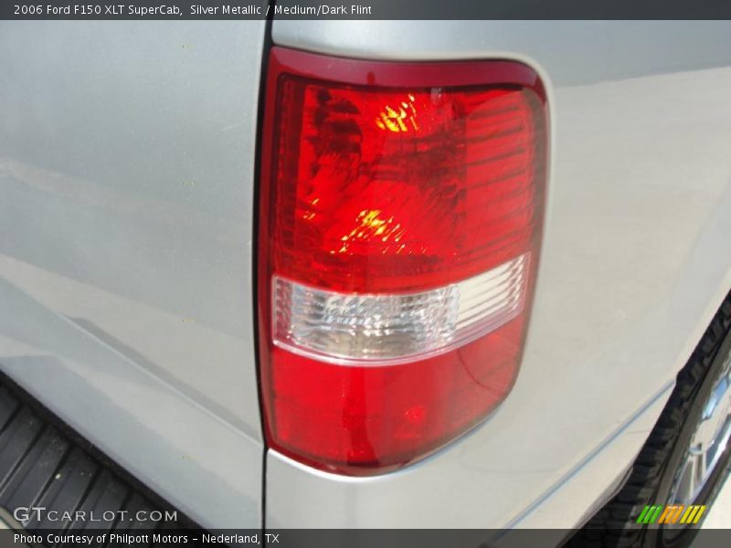 Silver Metallic / Medium/Dark Flint 2006 Ford F150 XLT SuperCab