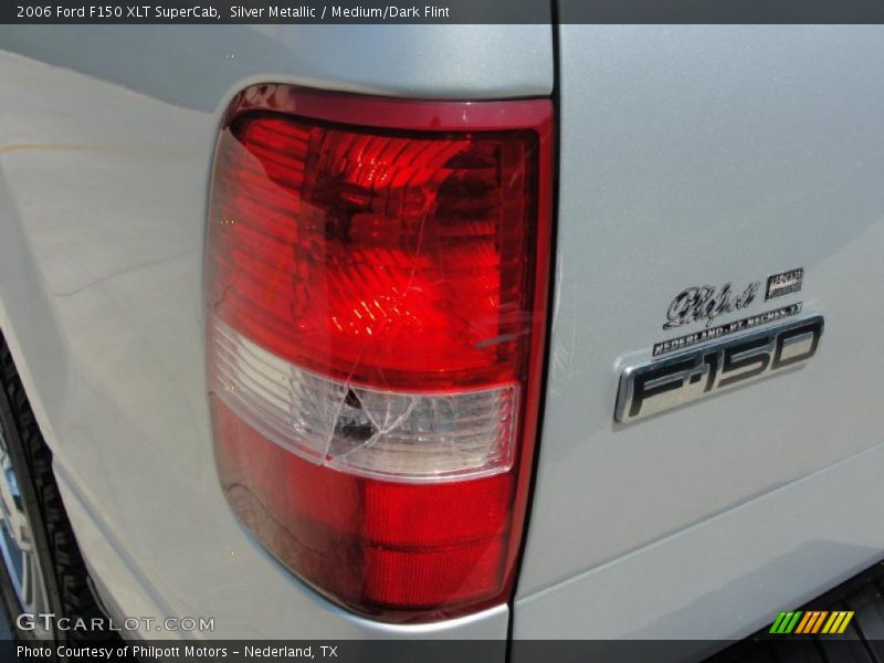 Silver Metallic / Medium/Dark Flint 2006 Ford F150 XLT SuperCab