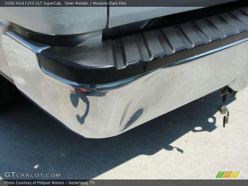 Silver Metallic / Medium/Dark Flint 2006 Ford F150 XLT SuperCab