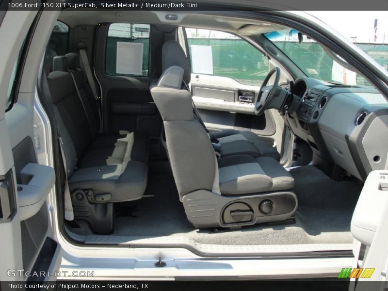 Silver Metallic / Medium/Dark Flint 2006 Ford F150 XLT SuperCab