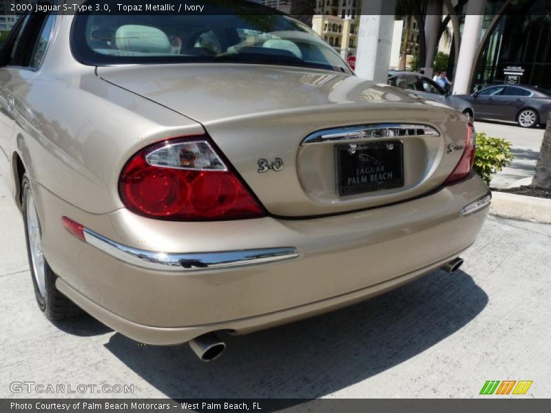 Topaz Metallic / Ivory 2000 Jaguar S-Type 3.0