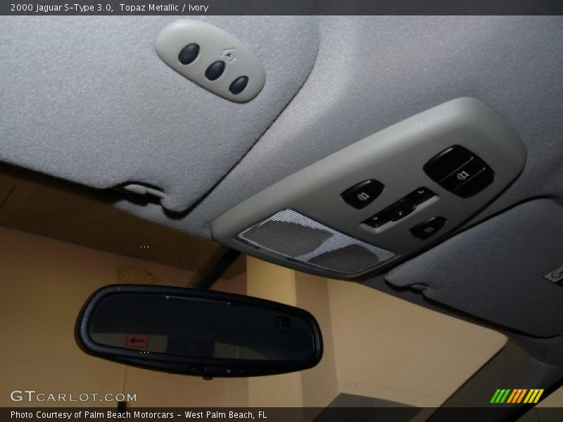 Topaz Metallic / Ivory 2000 Jaguar S-Type 3.0