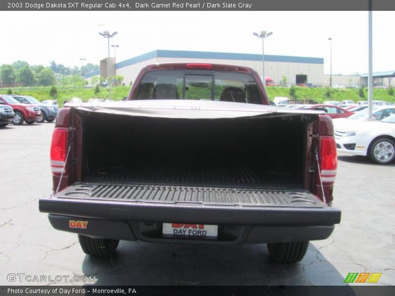 Dark Garnet Red Pearl / Dark Slate Gray 2003 Dodge Dakota SXT Regular Cab 4x4