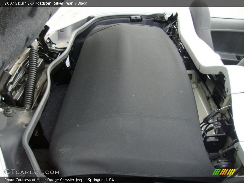 Silver Pearl / Black 2007 Saturn Sky Roadster