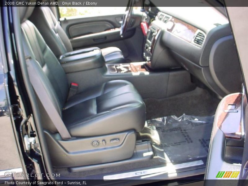 Onyx Black / Ebony 2008 GMC Yukon Denali AWD